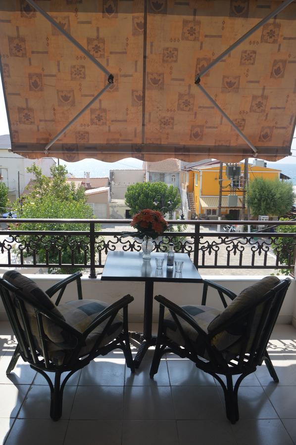 Friendly Studios Иреон Экстерьер фото